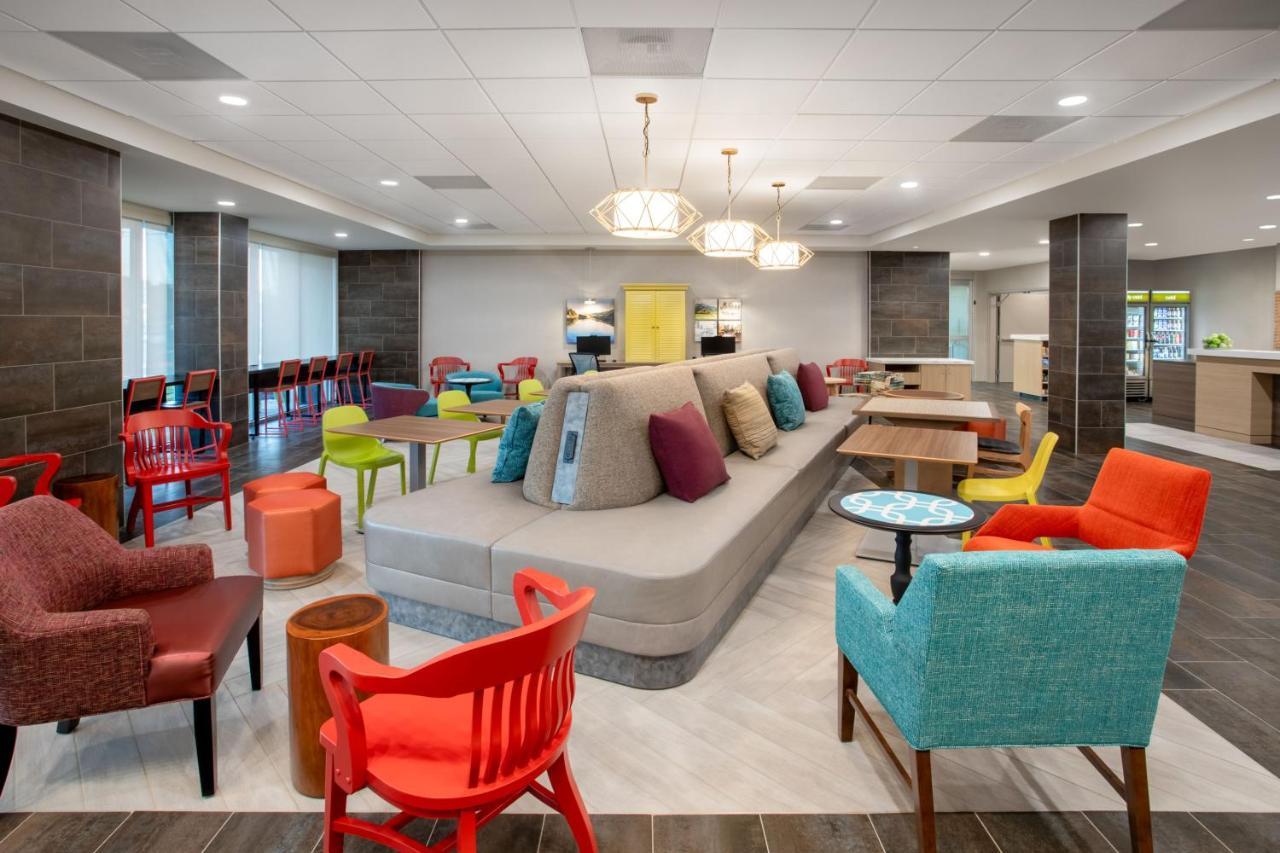 Home2 Suites By Hilton 卡尔霍恩 外观 照片
